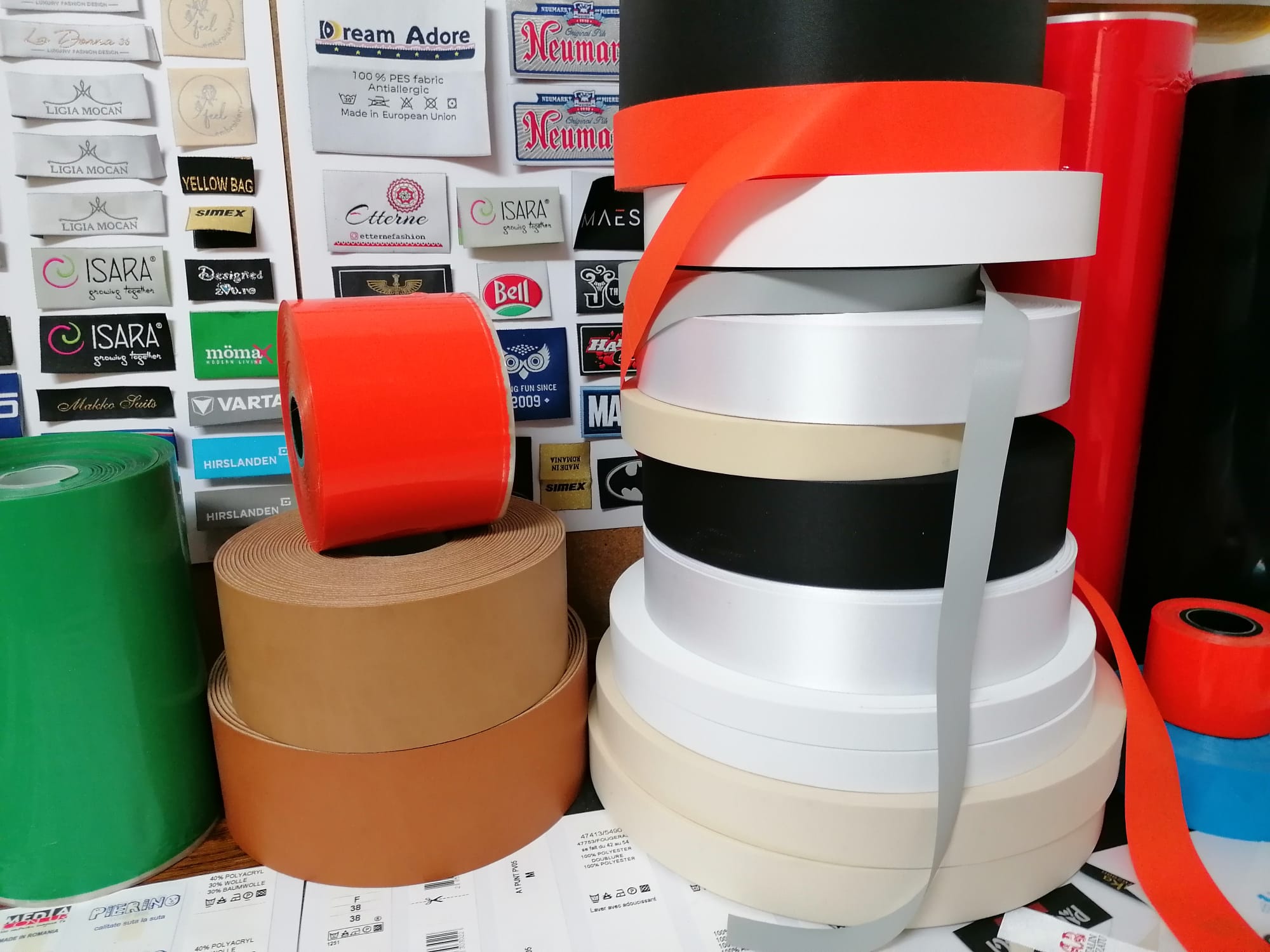 Etichete textile personalizate — proiect 1 realizat de ETICHETT PROD Cluj